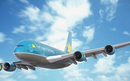 Máy bay Vietnam Airlines hạ cánh khẩn cấp để cứu khách