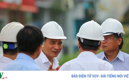 Ảnh: Tân Bí thư Thành ủy Đà Nẵng kiểm tra các công trình phục vụ APEC