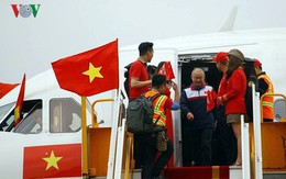TGĐ Vietjet Air xin lỗi "sự cố" người mẫu hở hang trên máy bay đón U23 Việt Nam