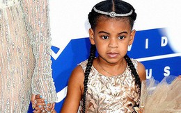 Cuộc sống như nữ hoàng của con gái Beyoncé: 6 tuổi đã có ê-kíp phục vụ riêng, diện váy 250 triệu đi sự kiện