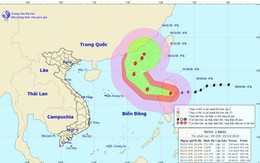 Bão Yutu giật cấp 15, gây mưa ở Đông Bắc Biển Đông