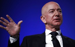 "Trung thành với nguyên tắc của bản thân" - một trong ba bí quyết giúp Jeff Bezos vượt qua "cơn bão" chỉ trích