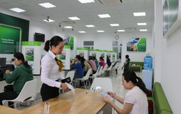Các ngân hàng Việt đang chăm sóc khách hàng như thế nào?