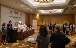 Người tiêu dùng Việt hào hứng với sự kiện giới thiệu thịt heo trắng Tây Ban Nha