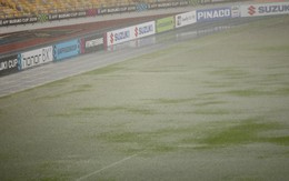 Sân vận động Bukit Jalil đang ngập vì mưa lớn, đội tuyển Việt Nam có khả năng phải "thủy chiến" với Malaysia