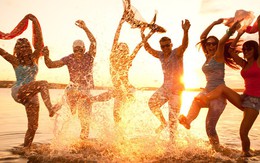 Thanh xuân rực rỡ, chơi chẳng phải sợ - nếu còn lăn tăn tài chính thì bạn phải đọc ngay bài viết này