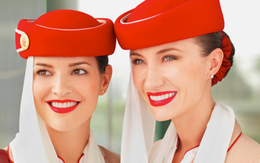 Chuyện nghề giờ mới kể của tiếp viên hãng hàng không Emirates sang chảnh bậc nhất Dubai
