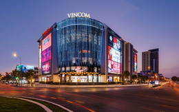 Không ngoài dự báo, Vincom Retail (VRE) được V.N.M ETF “đặc cách” thêm vào danh mục khi chưa đủ 6 tháng niêm yết