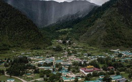 Chào mừng bạn đến với Bhutan, đất nước có mức khí thải carbon âm nhờ 72% diện tích là rừng che phủ