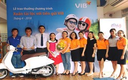 Gần 1.000 khách hàng trúng vàng khi gửi tiền tại VIB