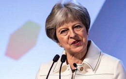 Bị chất vấn về vụ tấn công Syria, Thủ tướng Anh chối: Không nghe theo lệnh của ông Trump