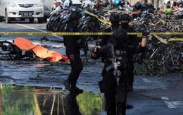 3 vụ đánh bom liên hoàn rung chuyển Indonesia, 49 người thương vong