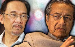 Đằng sau cuộc bầu cử lịch sử của Malaysia đưa Thủ tướng 92 tuổi lên nắm quyền: Cái bắt tay của những kẻ thù "không đội trời chung"
