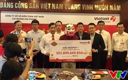 Người trúng 304 tỷ Vietlott nói gì về chiếc vé trúng giải khủng?