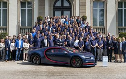 Đại gia mua Bugatti Chiron thứ 100, đắt bằng bản thường và Rolls-Royce Cullinan cộng lại