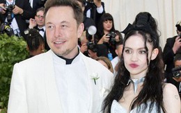 "Thả thính" như Elon Musk: Nói bông đùa về AI, có luôn bạn gái nhạc công xinh đẹp