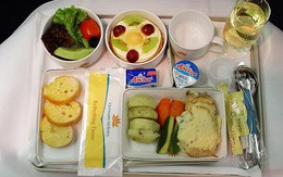 “Bán cơm” cho Vietnam Airlines, doanh nghiệp này thu về hơn 1,3 tỷ mỗi ngày trong năm 2017