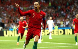 "Siêu nhân" Ronaldo chạm tới 3 kỷ lục ngày phá lưới Tây Ban Nha