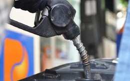 Nhập khẩu xăng dầu đột nhiên tăng mạnh