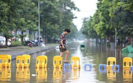 Những hình ảnh hiếm thấy trên đường phố sau trận ngập lụt kinh hoàng tại miền Bắc