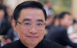 Trèo tường chụp ảnh, Chủ tịch HNA Trung Quốc ngã và tử vong trong chuyến du lịch ở Pháp