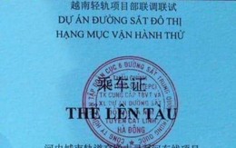 Ban Quản lý đường sắt trên cao giải thích về tấm thẻ lên tàu mở đầu bằng tiếng Trung Quốc