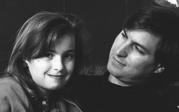 Người con gái không được thừa nhận của Steve Jobs tiết lộ gây sốc về cha: Lối sống kỳ quái, độc đoán, thất hứa