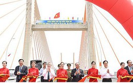 Thủ tướng cắt băng khánh thành tuyến đường cao tốc Hạ Long - Hải phòng