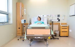 Bệnh nhân nằm viện “quẳng gánh lo” nhờ yêu cầu giải quyết quyền lợi bảo hiểm đơn giản