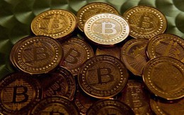 Bitcoin cầm cự mốc 6.000 USD, vốn hóa tiền ảo “bốc hơi” từng ngày