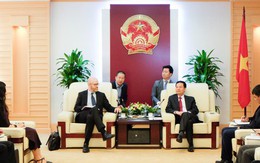 Quyền Bộ trưởng TTTT Nguyễn Mạnh Hùng: Đầu tư ra nước ngoài phải có tâm thế như nàng dâu về nhà chồng