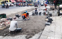 Đà Nẵng: Vì sao vỉa hè nhiều tuyến đường phục vụ APEC 2017 mới lát đã hư hỏng?