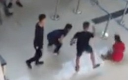 Vụ nữ nhân viên hàng không bị hành hung tại sân bay Thanh Hóa: Do từ chối chụp ảnh cho nhóm nam thanh niên vì đang trong quá trình làm việc