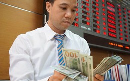 Giá USD tự do liên tục giảm