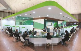 Lãi cao nhất hệ thống, nợ xấu giảm, thu nhập nhân viên Vietcombank tiếp tục tăng cao