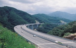 Từ 1/2, cao tốc 12.000 tỷ đồng Hạ Long - Vân Đồn được đưa vào khai thác