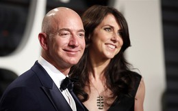 Tỷ phú Jeff Bezos và vợ ly dị sau 25 năm chung sống