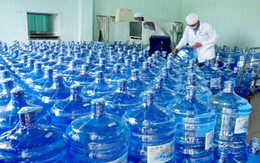 Ngăn chặn việc tăng giá bất hợp lý mặt hàng nước đóng chai, đóng bình
