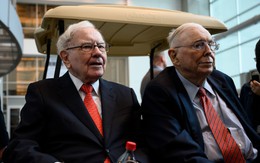 "Cánh tay phải" của Warren Buffett tiết lộ 3 bí mật thành công mà ai cũng có thể áp dụng, điều thứ nhất đã tạo nên cặp đôi hoàn hảo của giới đầu tư