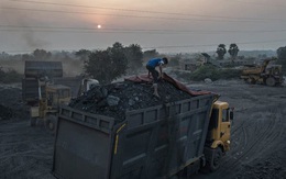 Reuters: Nguy cơ thiếu điện cao vì tăng trưởng nóng, nhập khẩu than đá và dầu mỏ của Việt Nam tăng vọt