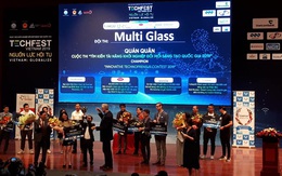 Thiết bị giao tiếp thông minh hỗ trợ người khuyết tật sử dụng máy tính MultiGlass vô địch Techfest 2019