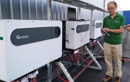 Giá đầu tư hệ thống điện mặt trời mái nhà giảm.