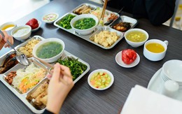 Lời giải bài toán cơm trưa văn phòng cho người lao động