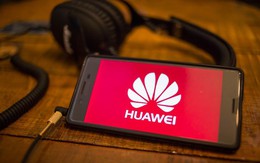 Mỹ cấm vận Huawei tác động ra sao tới Thế giới di động, FPT Retail, Digiworld?