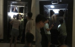 Hà Nội: Hãi hùng cảnh cạy cửa thang máy giải cứu nhiều người mắc kẹt bên trong