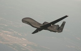 Không chỉ hoãn tấn công Iran vào phút chót, Tổng thống Trump còn tiếp tục hạ giọng vụ UAV bị bắn rơi