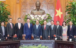 Thủ tướng Nguyễn Xuân Phúc: Mong SK và Vingroup hợp tác tốt hơn để có những sản phẩm mới