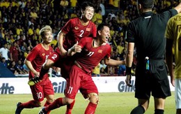 "Ghi bàn phút 90+4", VN-Index chỉ còn giảm hơn 3 điểm với sự trở lại của nhóm dầu khí