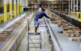 Nhân viên cấp cao của Amazon tiết lộ: Điều kiện làm việc của nhân viên kho là 'sự xấu hổ' cho cả công ty