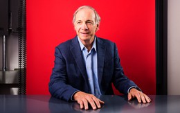 Tỷ phú Ray Dalio chia sẻ về 'màn' trở lại ngoạn mục sau khi phá sản: "Trải nghiệm đau buồn là một 'giáo viên' tuyệt vời. Và chìa khoá thành công của Bridgewater chính là sự thẳng thắn"